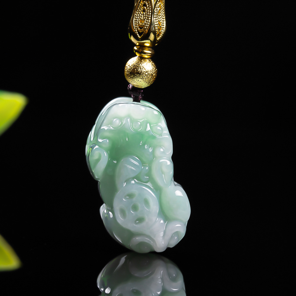 Jewelry & Watches Store - Natürliche burmesische A Emerald Pea Green