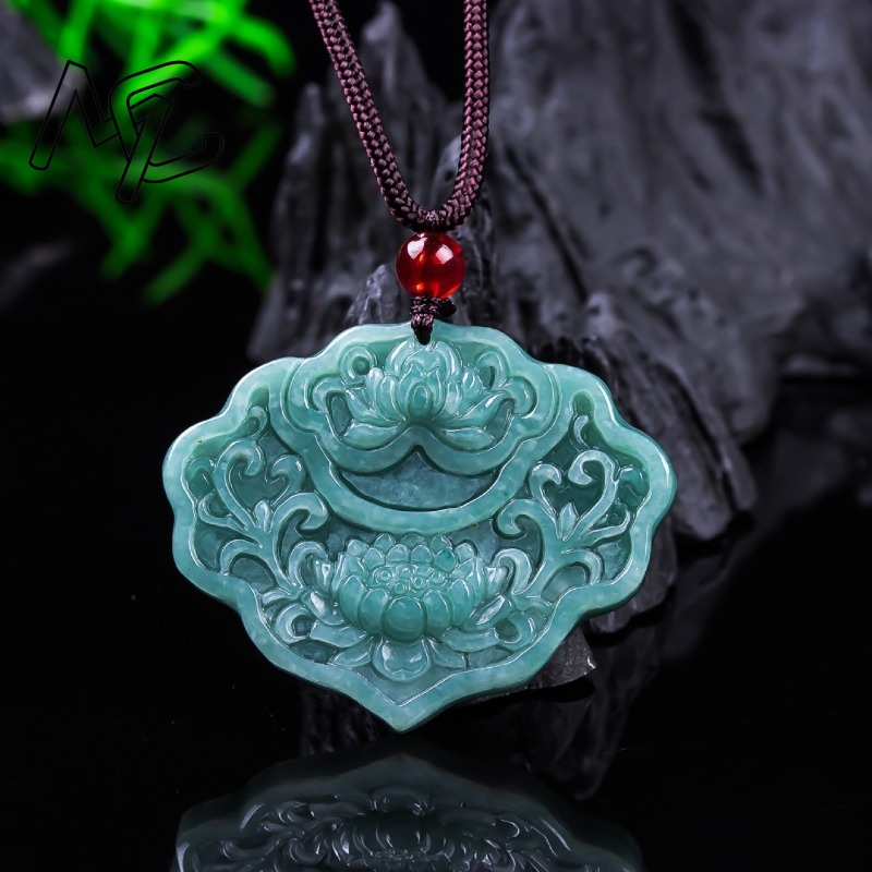 Jewelry & Watches Store - Echter burmesischer Smaragd Jade Blaues Wasser